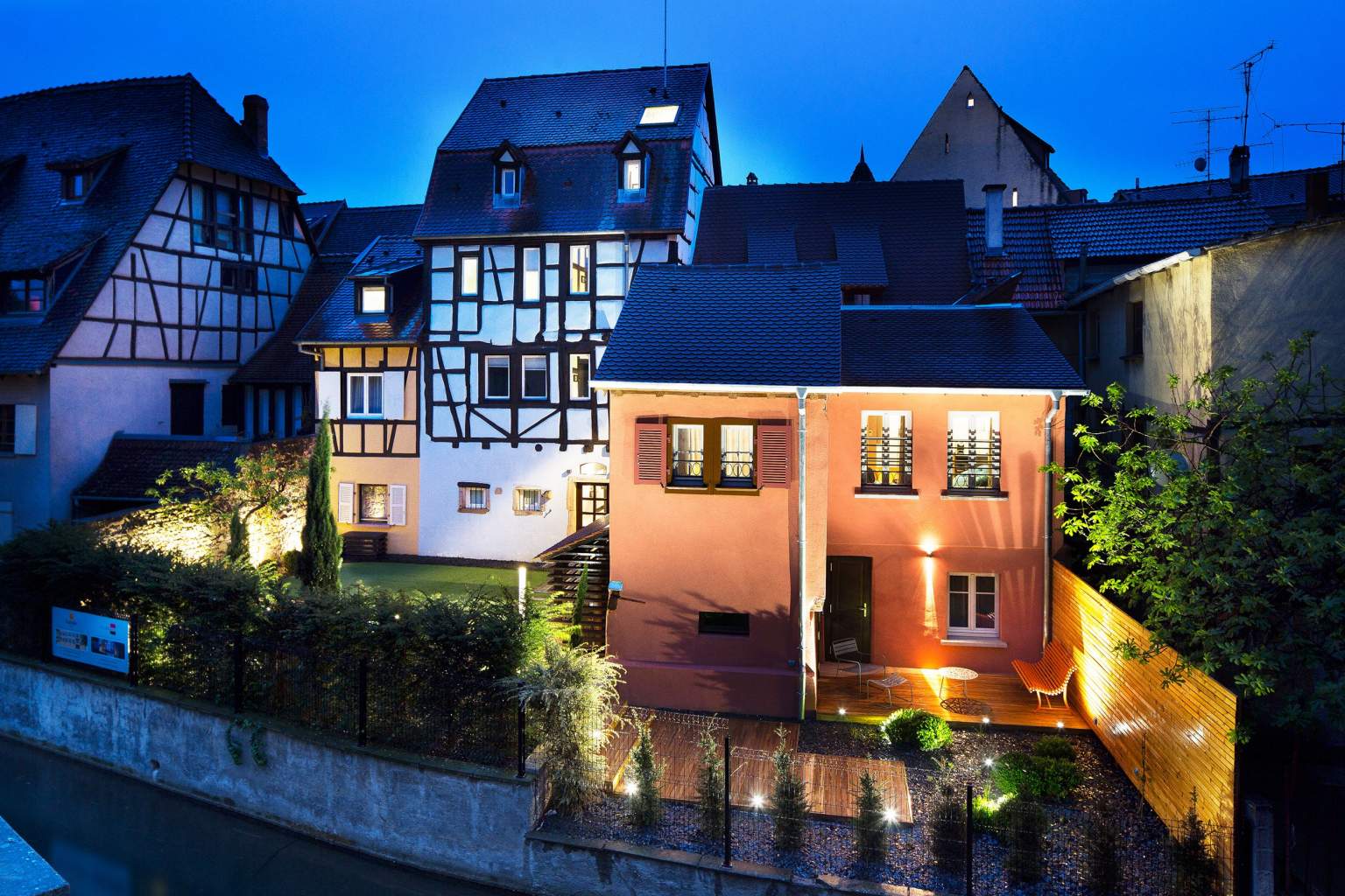 Colombier Suites